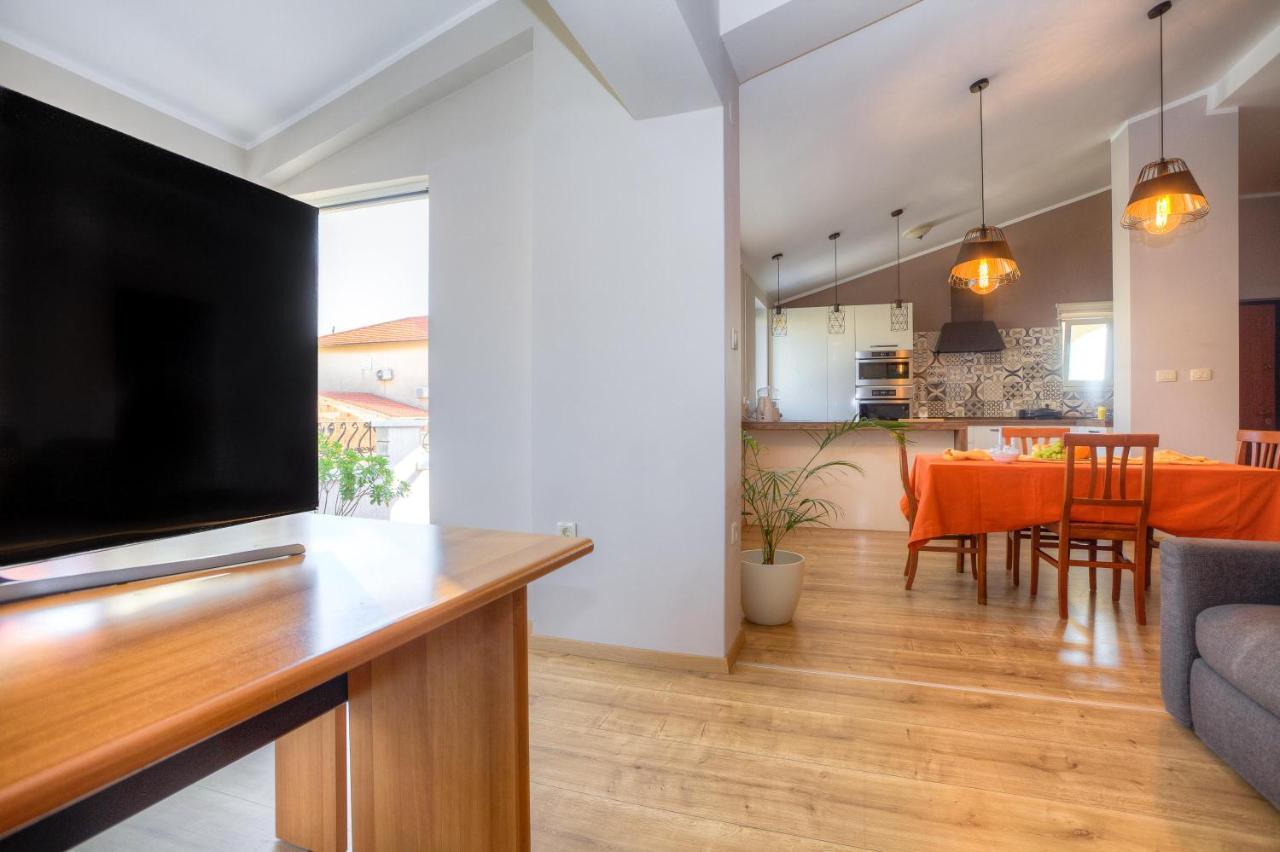 Diconi Appartement Pula Buitenkant foto