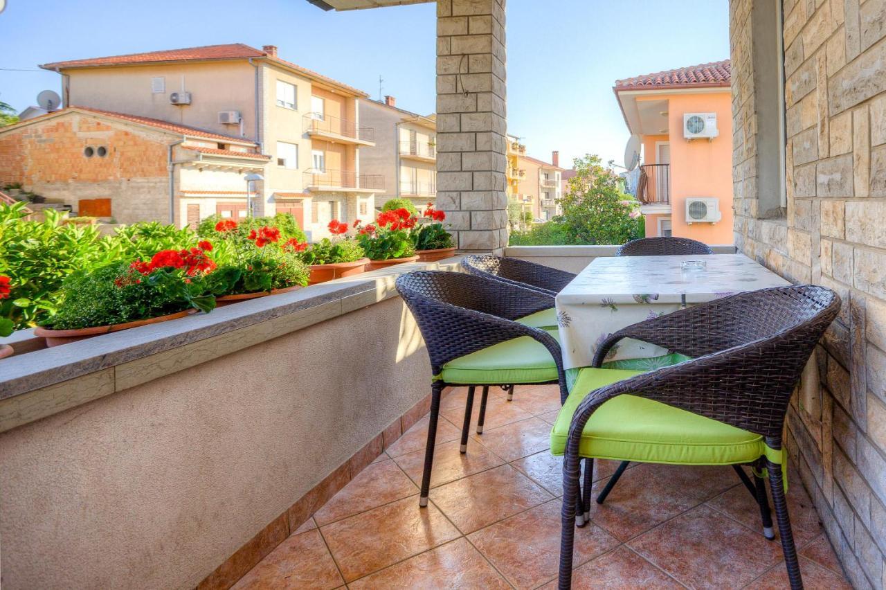 Diconi Appartement Pula Buitenkant foto
